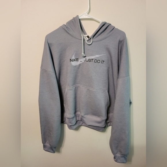 Cropped Nike‎ Therma Sweatshirt - Picture 1 of 3